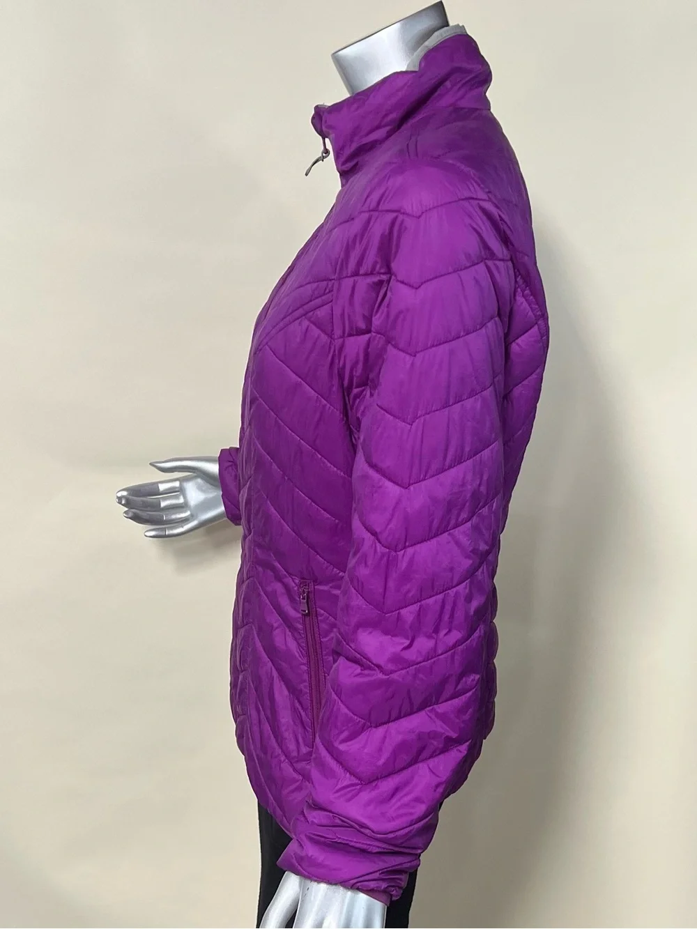 Tek Gear Women’s Medium Purple Puffer Lightweight Zip Up Jacket